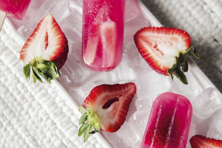 Hibiscus Strawberry Popsicles